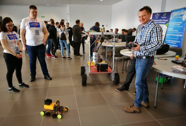 Programowanie, robotyka, gry, prelekcje, nauka i kariera w branży IT, czyli Check IT 2019